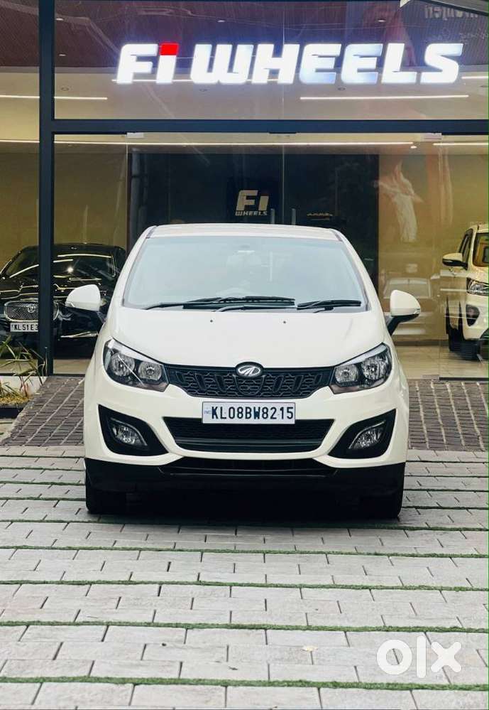 Mahindra Marazzo M2, 2021, Diesel