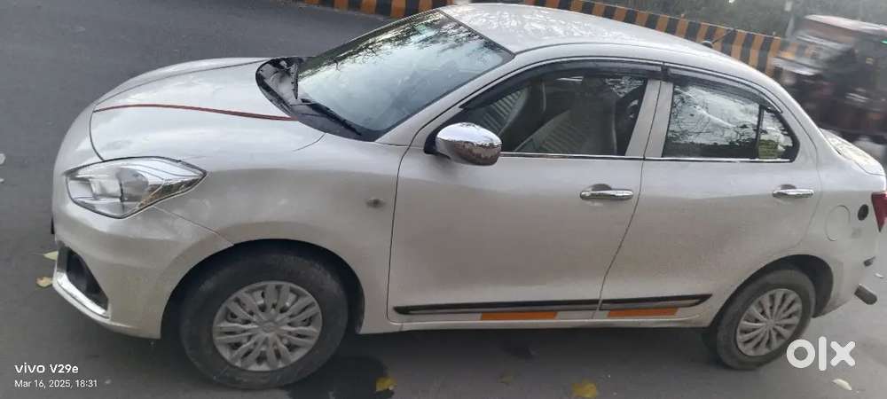 Maruti Suzuki Dzire 2024 Cng & Hybrids 140000 Km Driven Mujhe Ye Sell