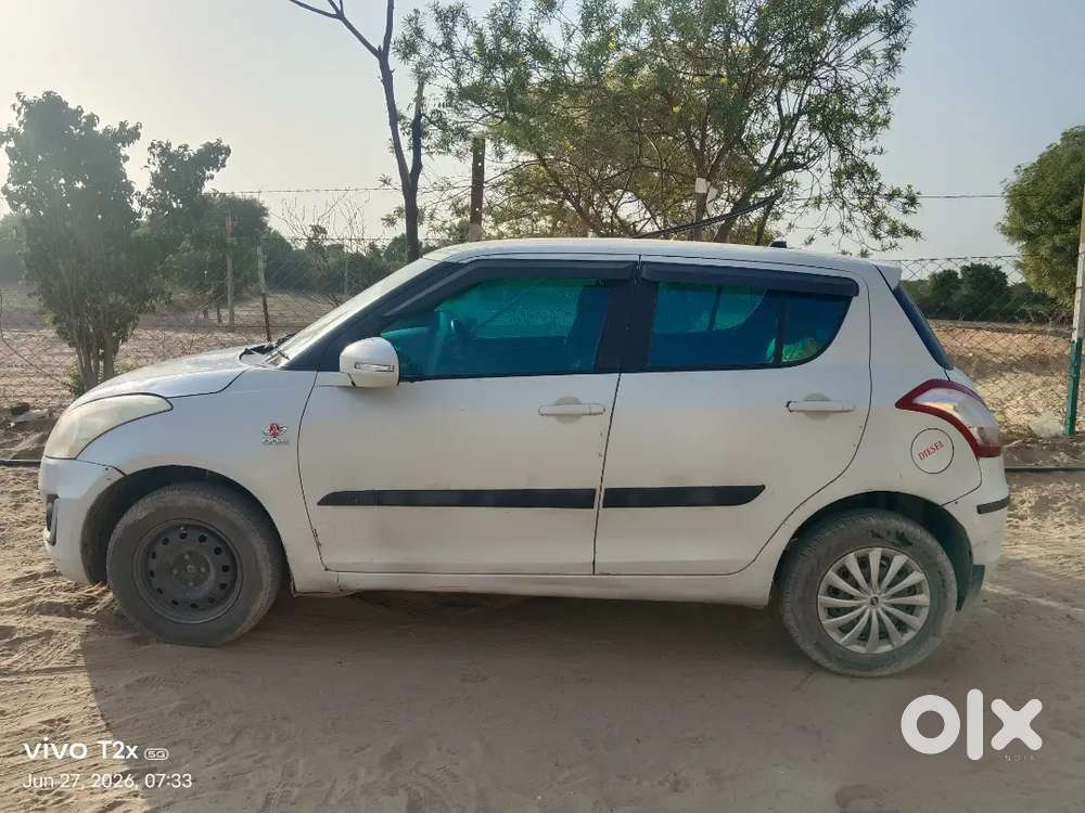Maruti Suzuki Swift 2016 Diesel 195000 Km Driven