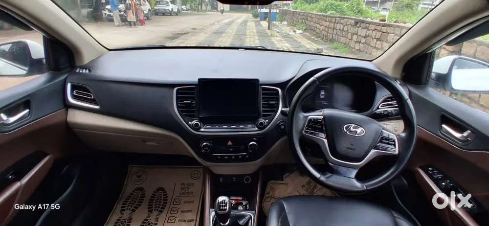 Hyundai Verna Sx Top Model