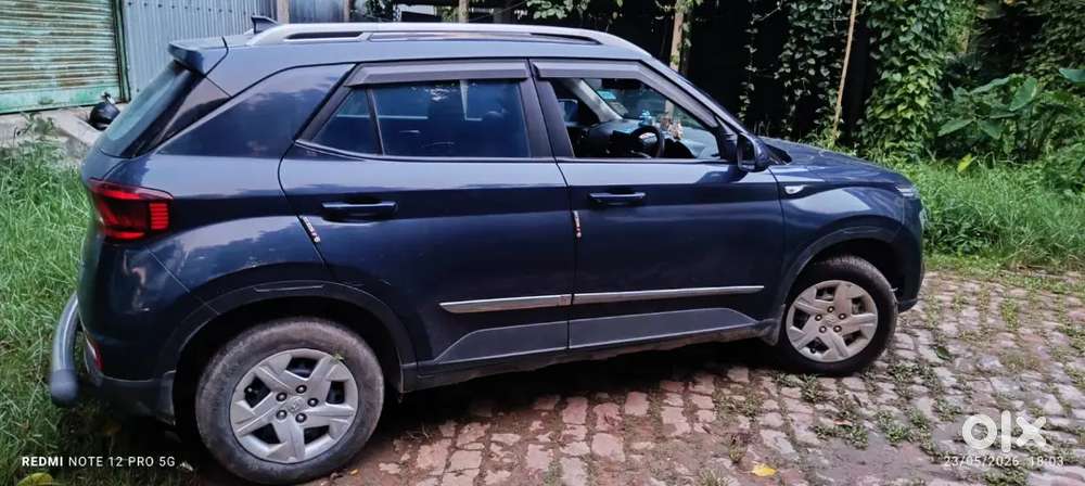 Hyundai Venue 2021 Petrol 42893 Km Driven Available For Sale