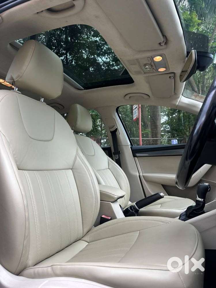 Skoda Octavia 1.8 Tsi At Style Plus, 2017, Petrol