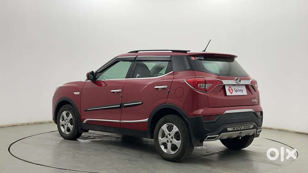 Mahindra Xuv300 W6, 2022, Petrol