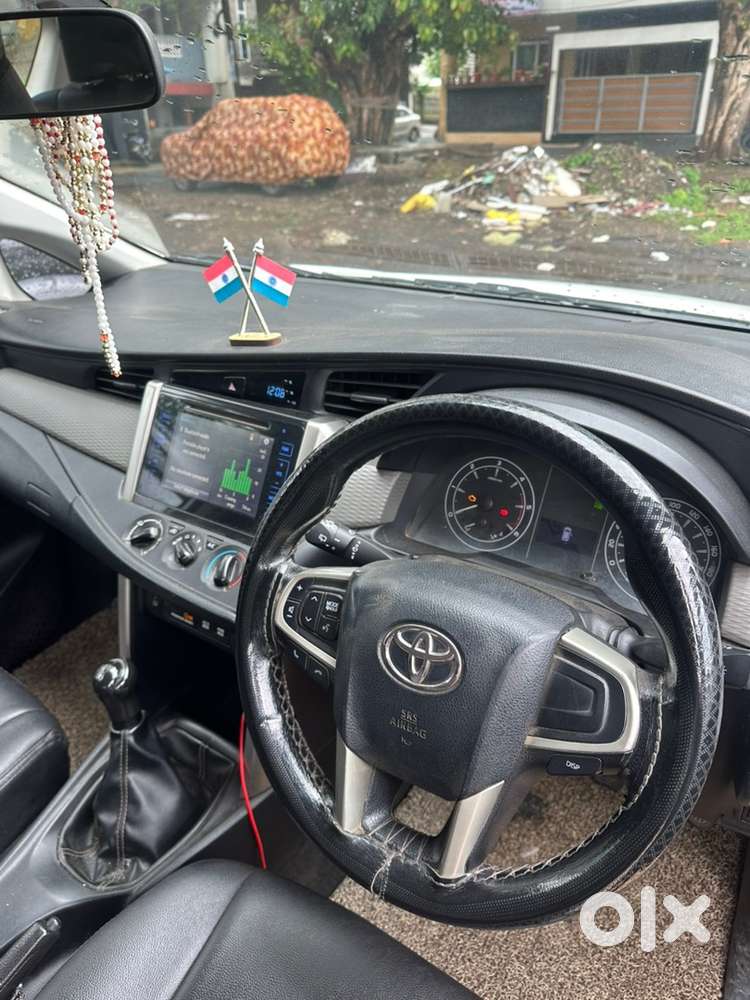 2020 Toyota Innova Crysta