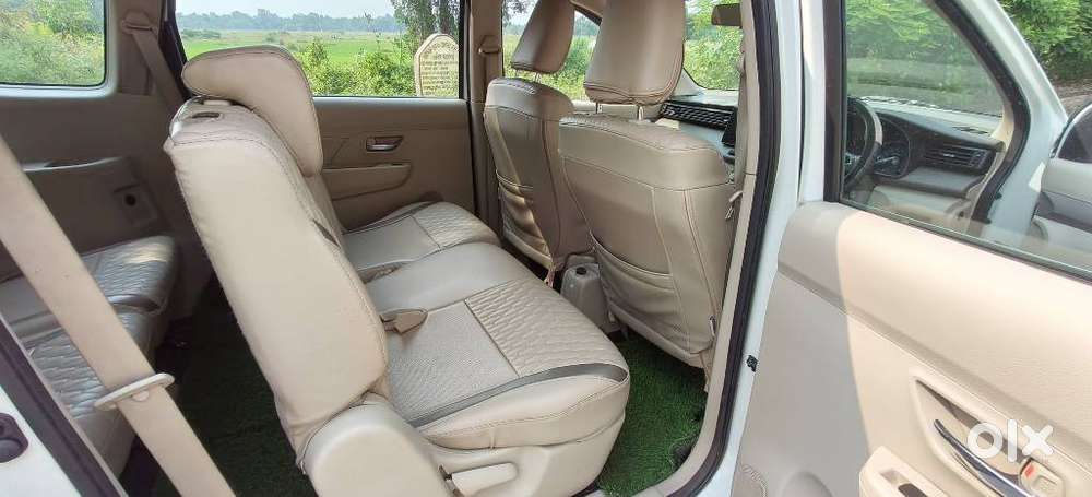 Maruti Suzuki Ertiga Vxi Shvs, 2022, Petrol