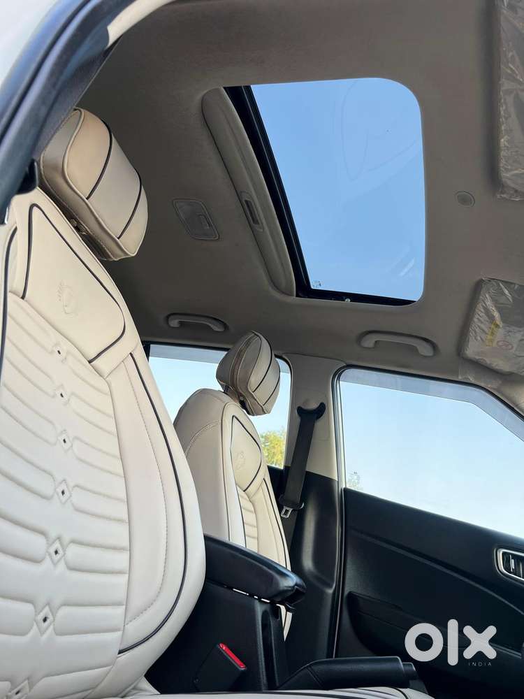 Hyundai Venue Sx (o) Mt 1.5 Diesel, 2021, Diesel