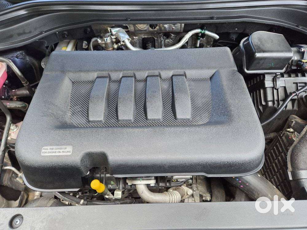 Mahindra Xuv700 2.2 Ax 7 Diesel Mt Str, 2023, Diesel