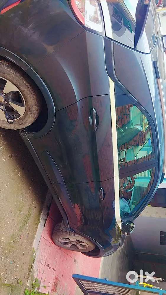Tata Nexon 2017 Petrol Manual