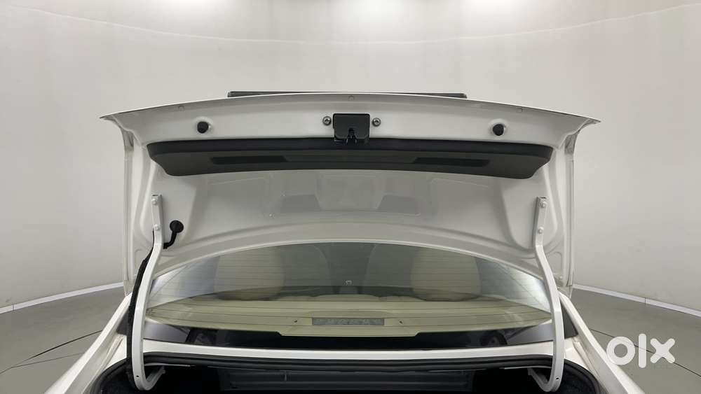 Skoda Rapid 1.0 Ambition Tsi, 2020, Petrol