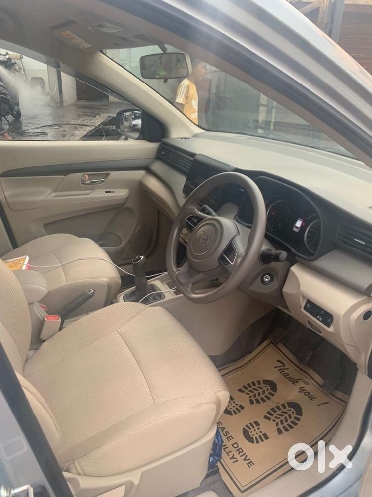 Toyota Rumion Manual 2026