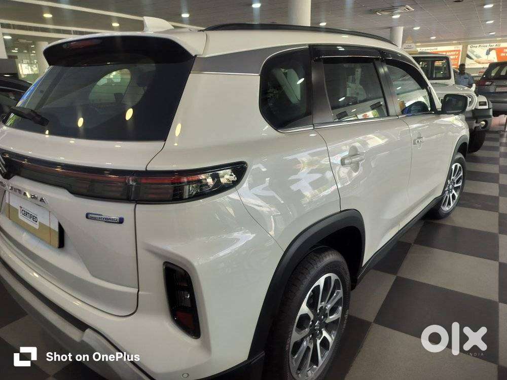 Maruti Suzuki Grand Vitara 1.5 Zeta Smart Hybrid At, 2023, Petrol