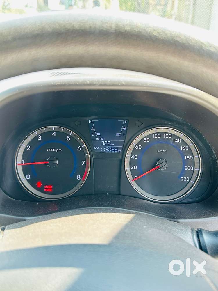 2016 Hyundai Verna 1.6 Sx Petrol 2nd Owner