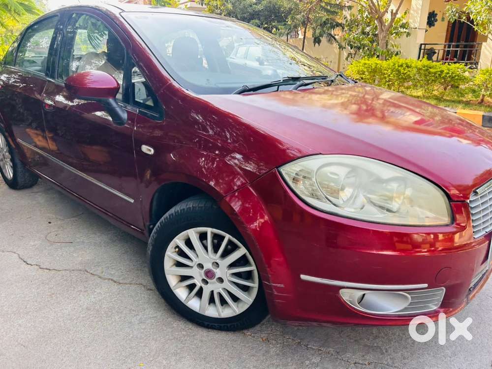 Fiat Linea Topend Diesel 2009-10 Km Milage 17 -direct Owner.