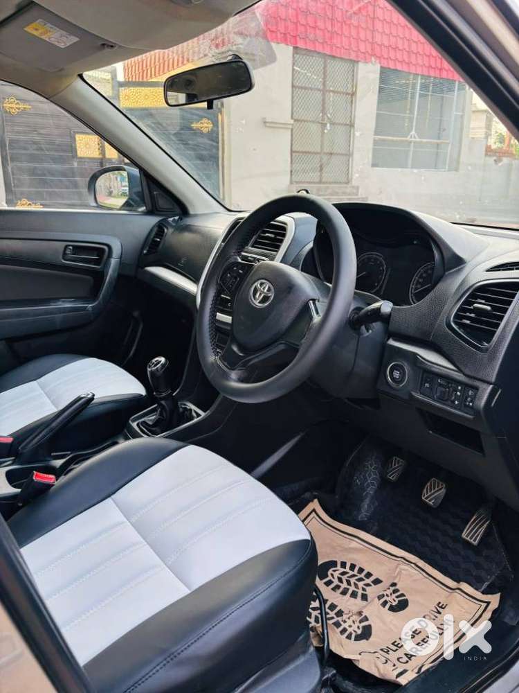 Toyota Urban Cruiser Cruiser Mid, 2022, Petrol