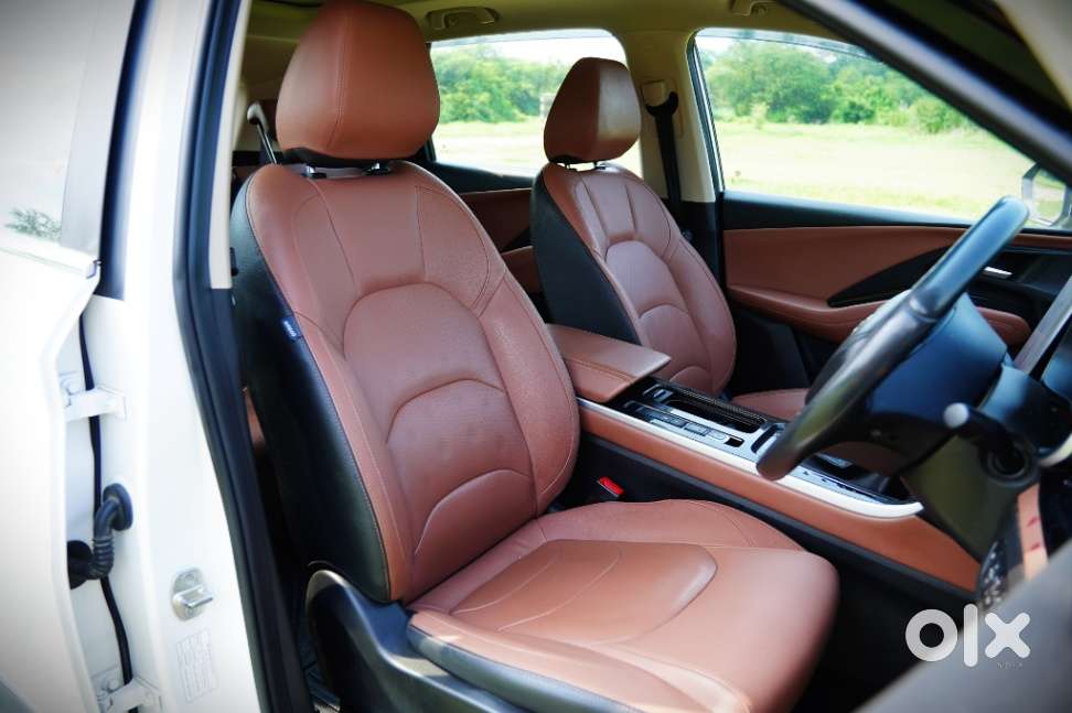Mg Hector Plus Savvy Pro 1.5 Turbo Petrol Cvt 7 Str, 2023, Petrol
