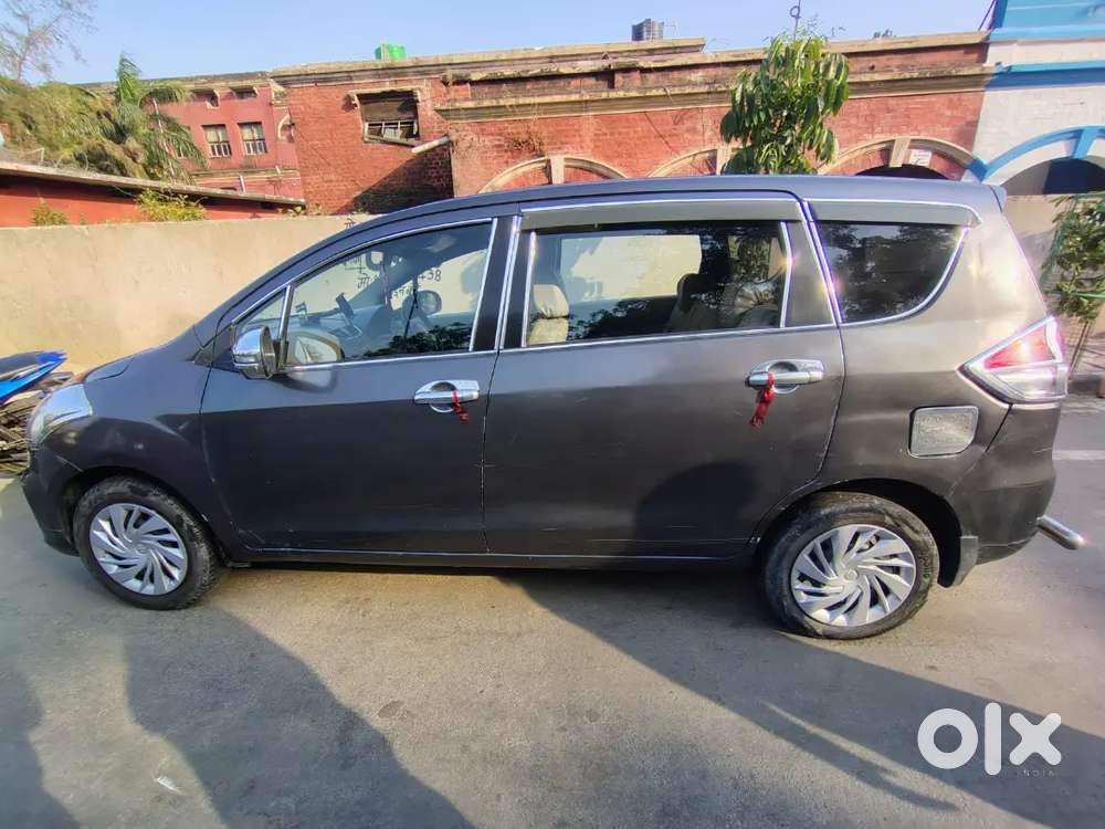Maruti Suzuki Ertiga 2015 Diesel 215000 Km Driven