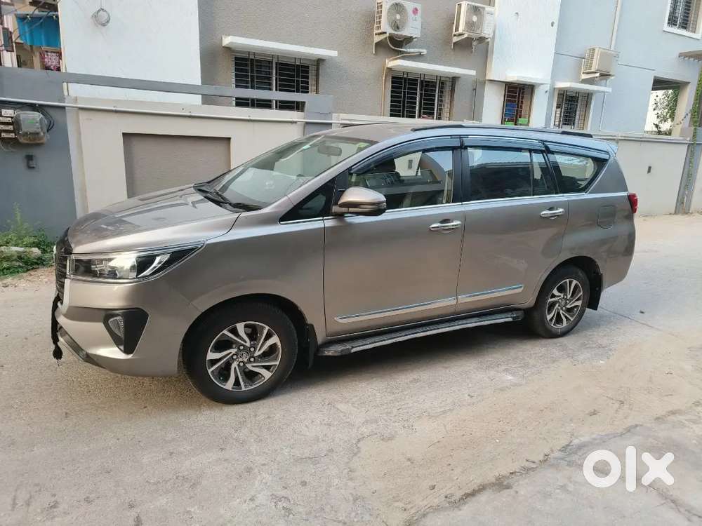Toyota Innova Crysta 2021