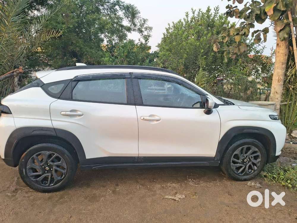 Maruti Suzuki Fronx 2024 Petrol Well Maintained