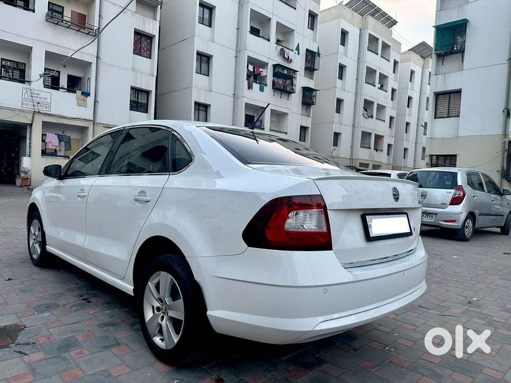 Skoda Rapid Elegance 1.6 Mpfi At, 2018, Petrol