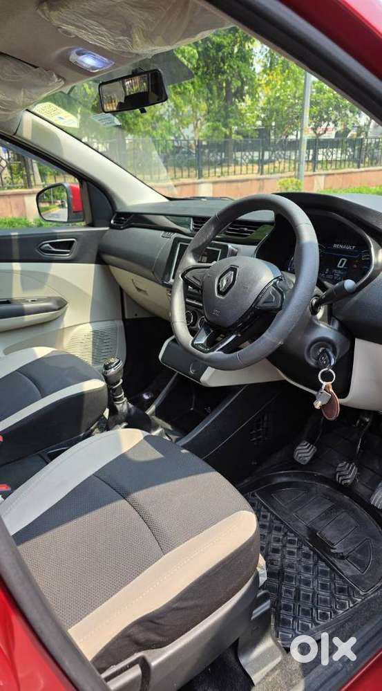 Renault Triber Rxt, 2020, Petrol
