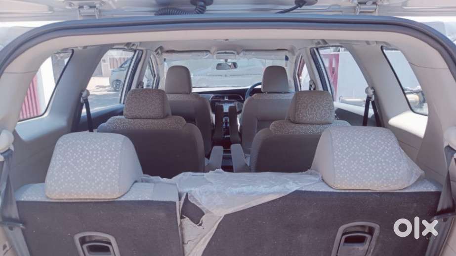 Mahindra Marazzo 1.5 M6 Plus 7 Str, 2022, Diesel
