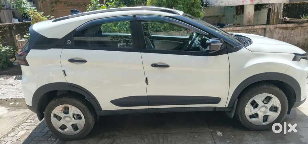 Tata Nexon 2024 Petrol 19000 Km Driven