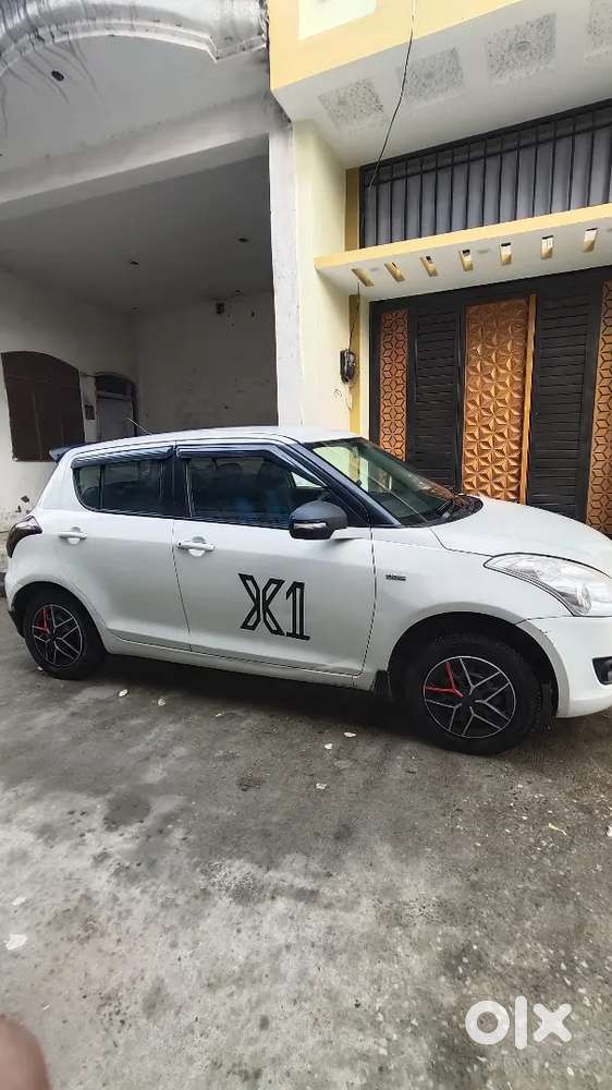 Maruti Suzuki Swift Rs 2014 - Top Look, Great Mileage, Urgent Sale.