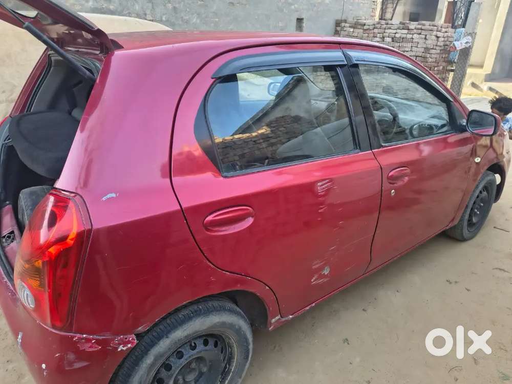 Toyota Etios Liva 2011