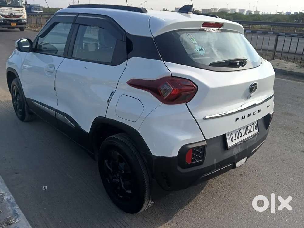 Tata Punch 2025 Cng & Hybrids 5600 Km Driven