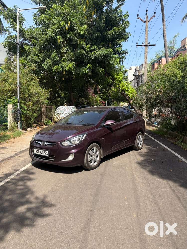 Hyundai Fluidic Verna 2011