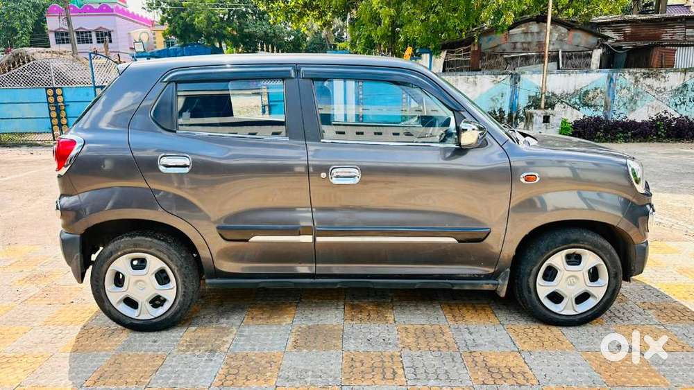 Maruti Suzuki S-presso Vxi Opt, 2021, Petrol