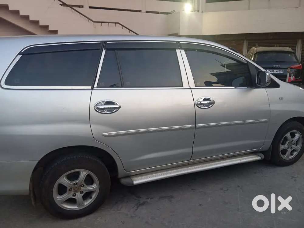 Toyota Innova 2005 Diesel 200000 Km Driven