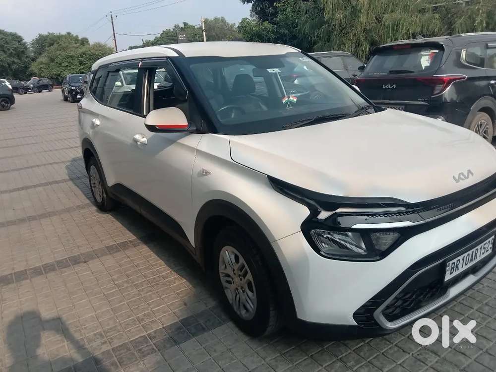 Kia Carens Luxury 7 Str 2024 Car