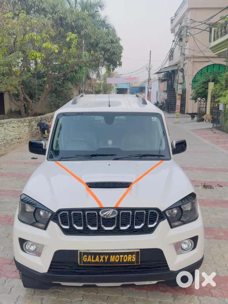 Mahindra Scorpio S10, 2015, Diesel