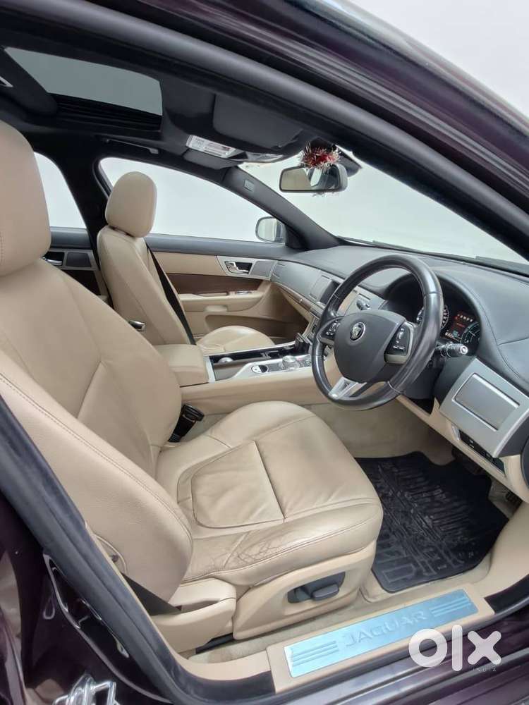 Jaguar Xf 2015 - New Condition - Everything In New Condition