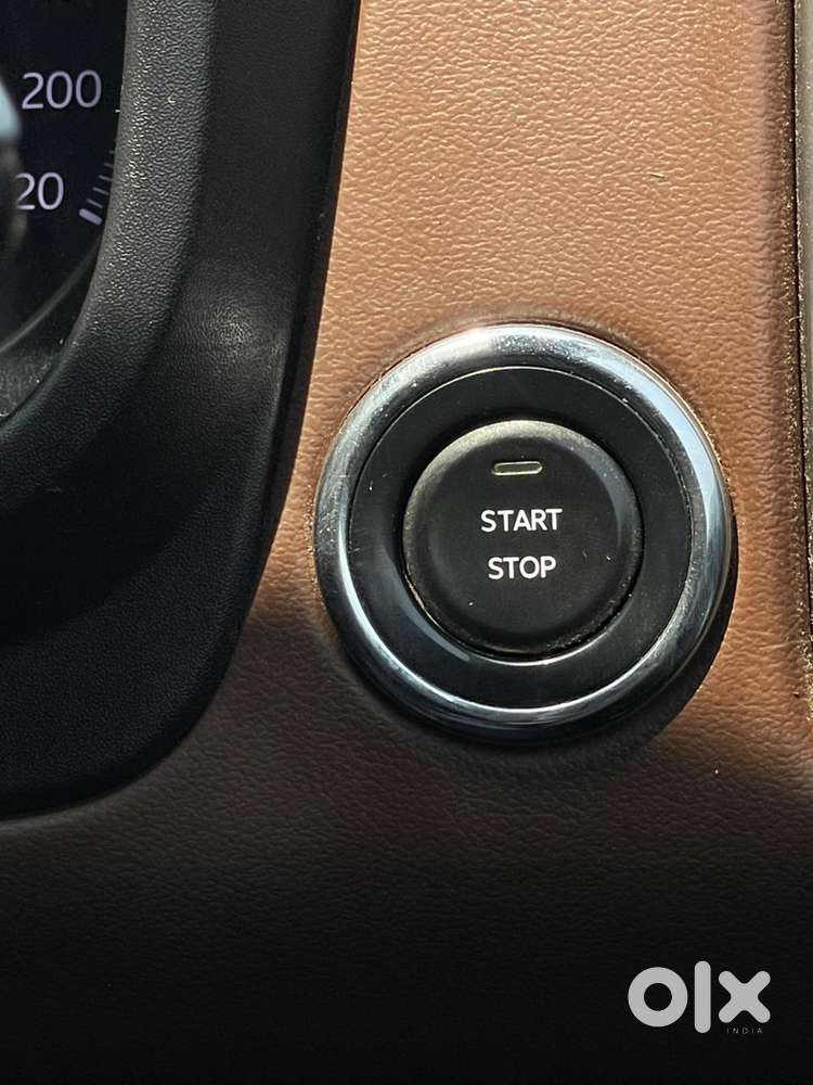 Mahindra Scorpio-n 2.2 Z8 Diesel At 4wd 7 Str, 2024