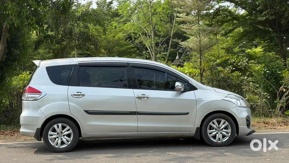 Maruti Suzuki Ertiga 2017 Diesel Well Maintained