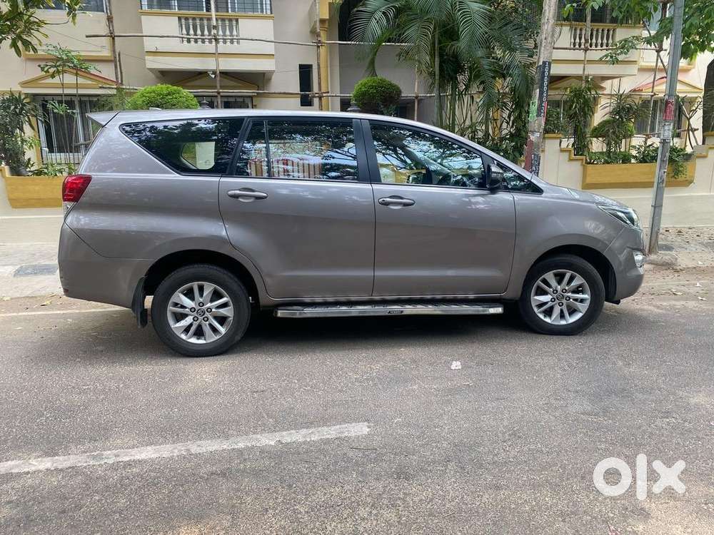 Toyota Innova Crysta 2017 November Diesel 86000 Km Driven