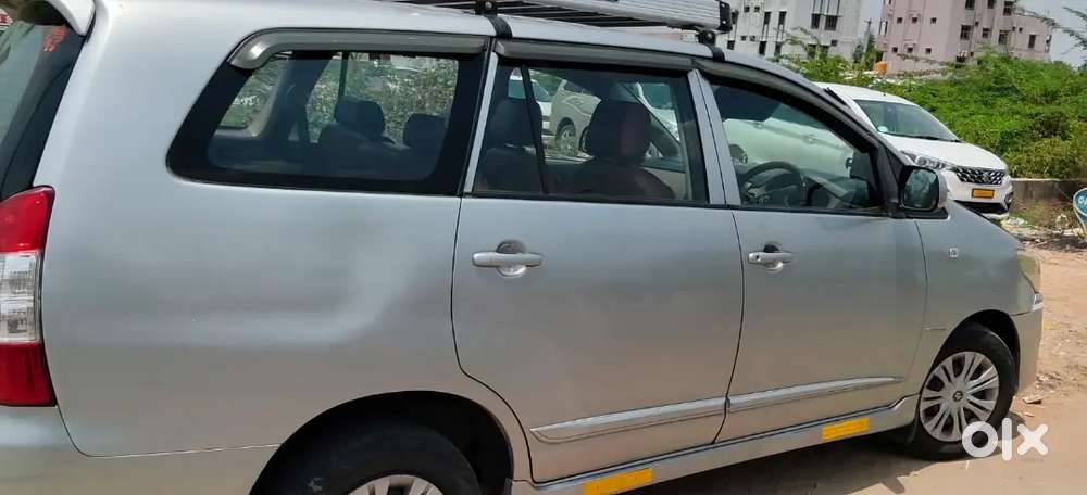 Toyota Innova 2015 Diesel Well Maintained