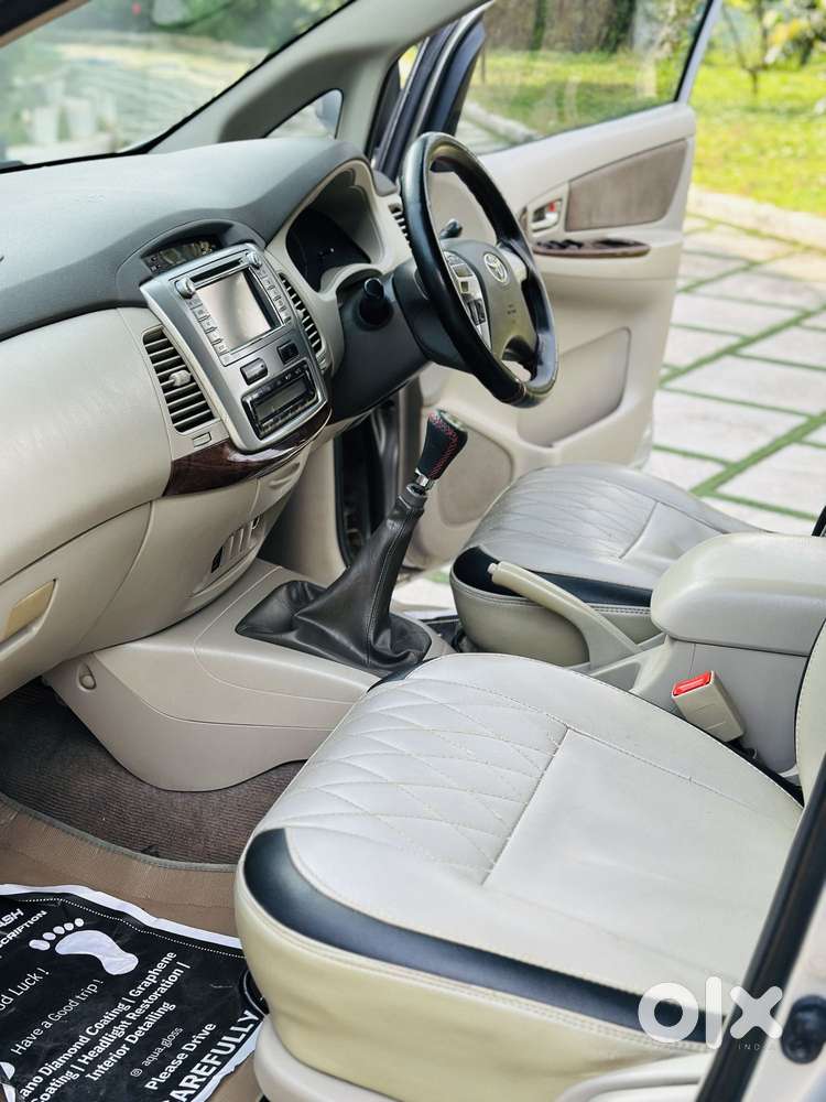 Toyota Innova 2.5 V 7 Str, 2013, Diesel