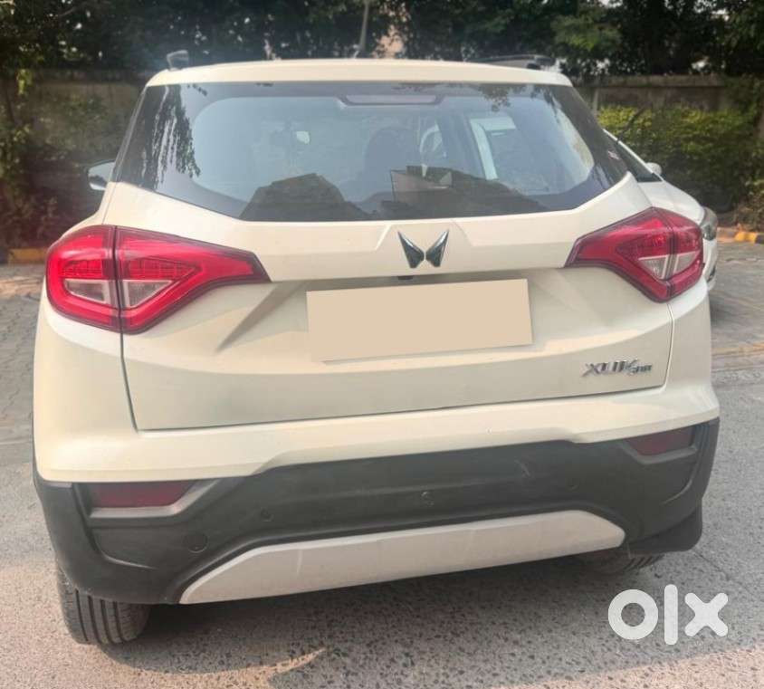 Mahindra Xuv300 Turbosport W6, 2024, Petrol