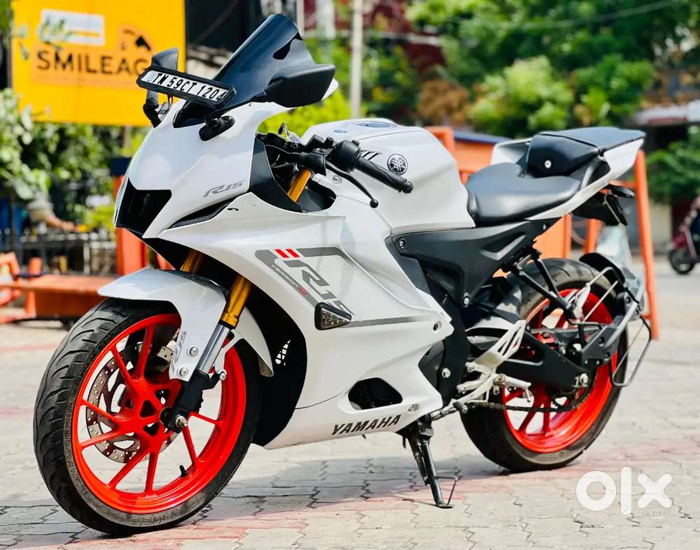 Yamaha R15 V4 White Colour Price White Color R15 All Version