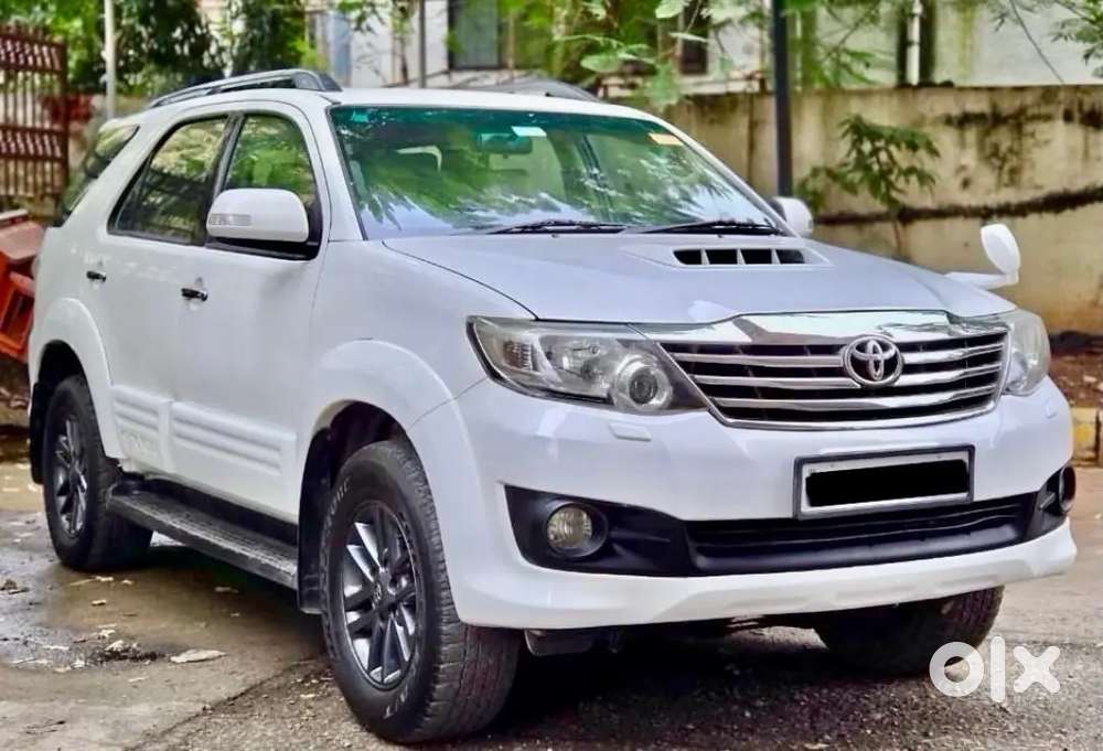 Toyota Fortuner  2012 Diesel