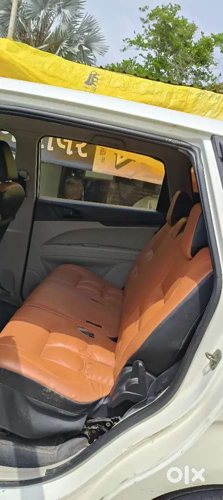 Mahindra Marazzo Diesel 2019 Car