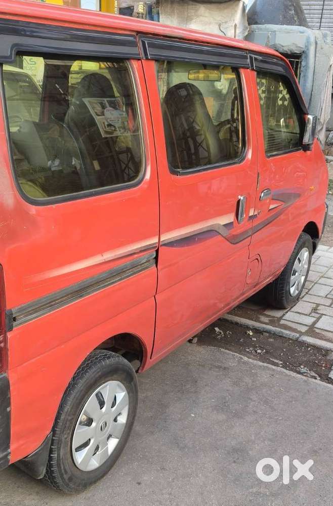 Maruti Suzuki Eeco 7 Seater Ac, 2011, Cng & Hybrids