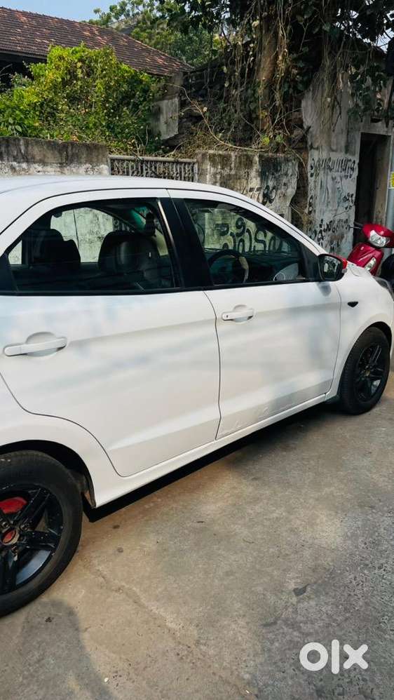 Ford Aspire 2017 Diesel Good Condition With New Tyres