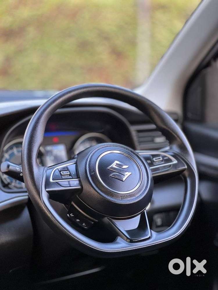 Maruti Suzuki Xl6 1.5 Zeta Mt, 2022, Petrol