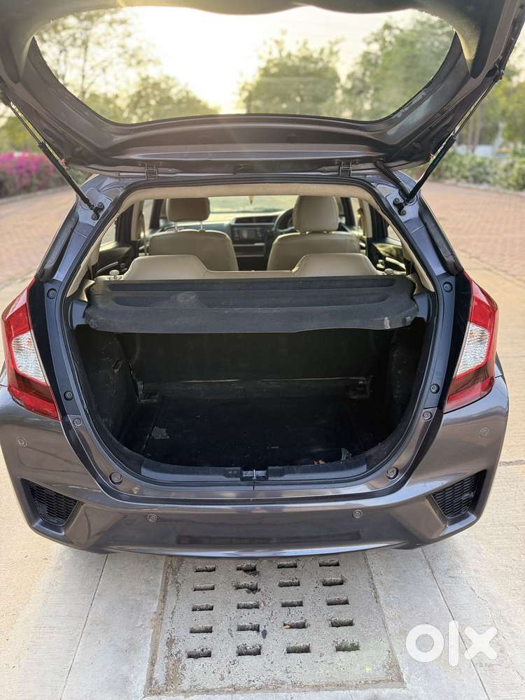 Honda Jazz V Mt Privilege, 2019, Petrol