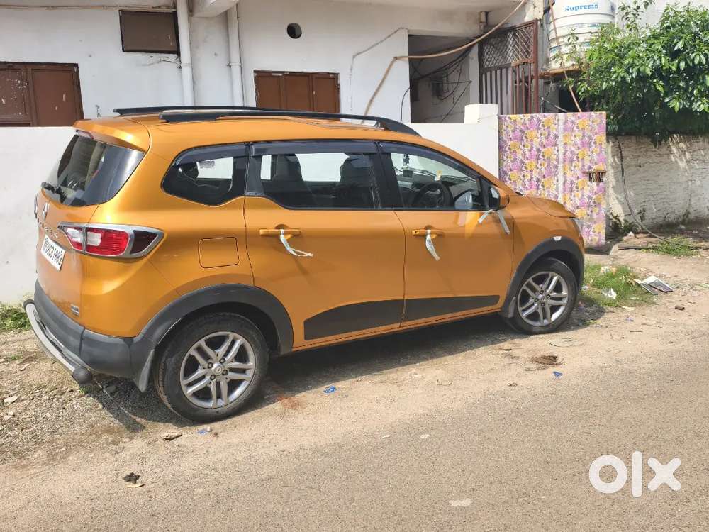 Renault Triber Rxz 2023
