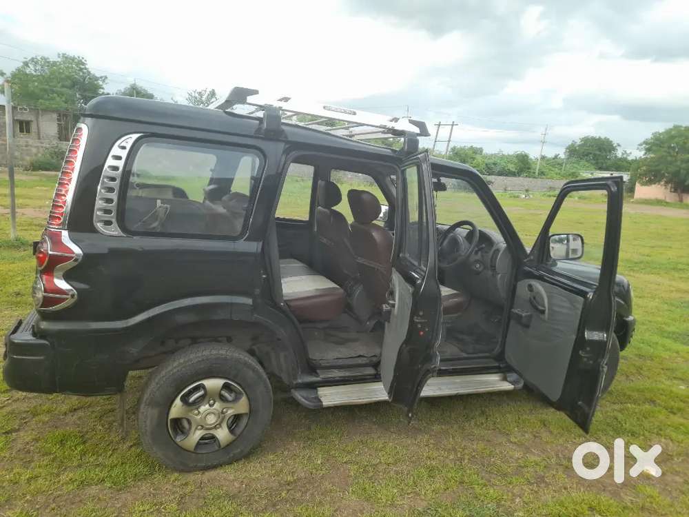 Mahindra Scorpio Classic 2008 Diesel 65000 Km Driven